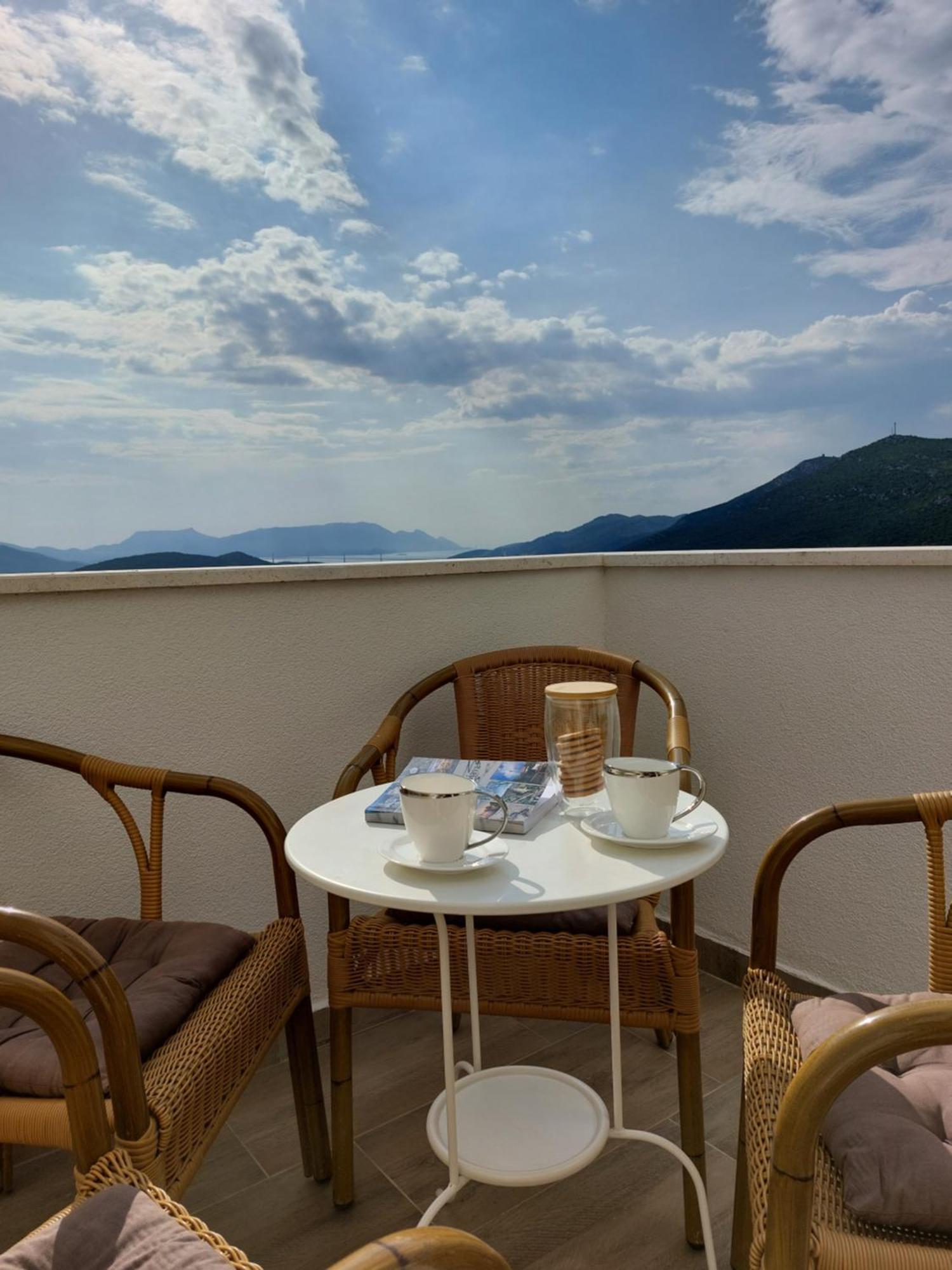 Apartmani Sunset 네움 외부 사진